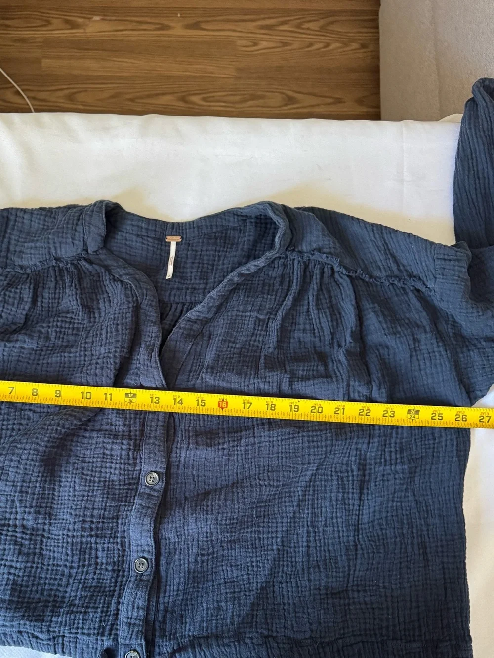 Free People Rising Sun textured cotton button-down crop top size small OVERSIZED